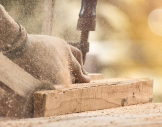 Masif Ne Demek? Doğal ve Dayanıklı Ahşap Kullanımı