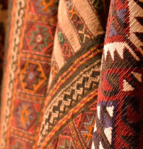 Halı ve Kilim Motifleri: Kültürel Semboller ve Anlamları