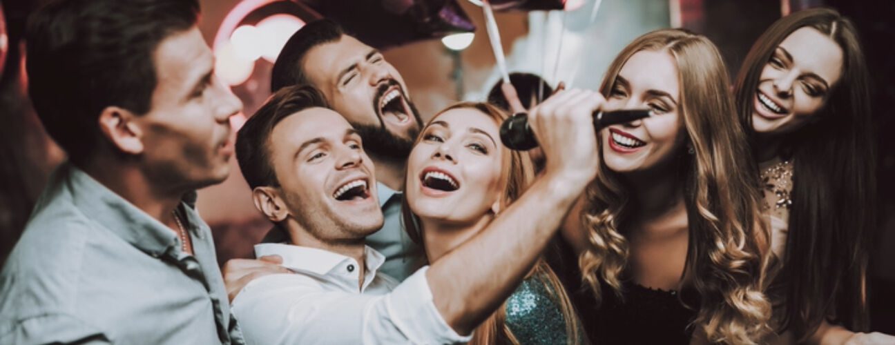 Karaoke Gecesi Yapın