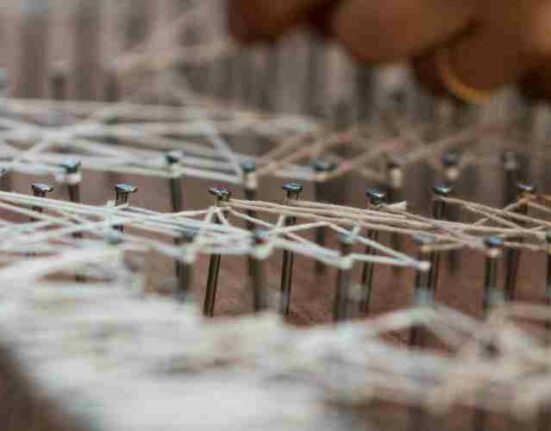 sabrın ince geometrisi filografi nedir