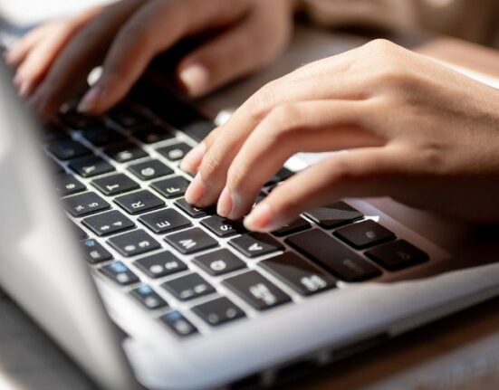 Bilgisayar Özelliklerine Nasıl Bakılır?