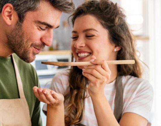 Sevgililer G&uuml;n&uuml; İ&ccedil;in İdeal Yemek Men&uuml;s&uuml;