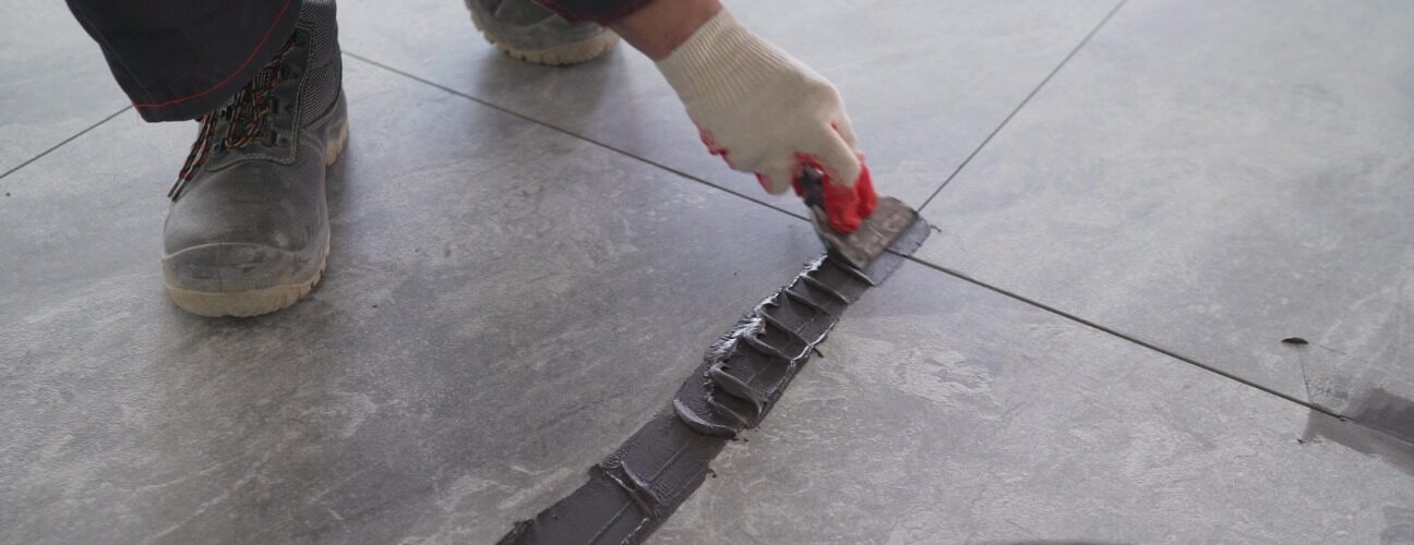 Derz Dolgu Yapımı: Derz Nasıl &Ccedil;ekilir, Nelere Dikkat Edilir?